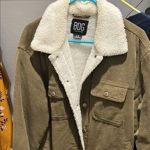 BDG Tan and White Corduroy Shirt Jacket with Sherpa Lining - Picture 1 of 4
